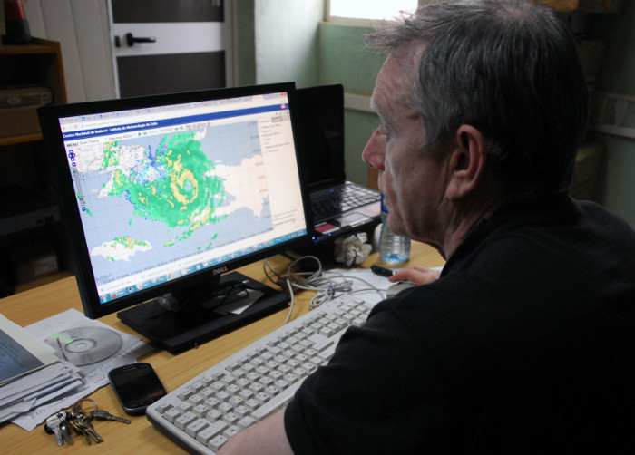Foto: Otilio Rivero Delgado/Adelante Los vigilantes en tierra