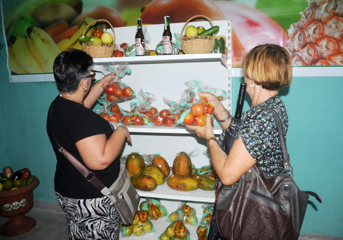 Estrena Camagüey primer mercado con productos empacados