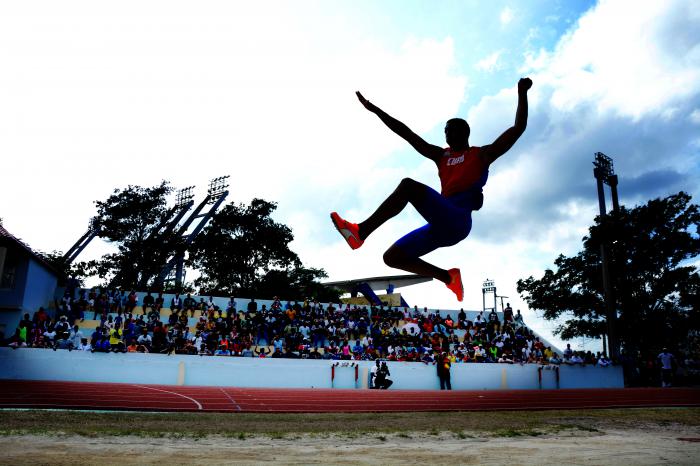 Juan Miguel Echevarría ha demostrado que tiene potencialidades, incluso, para ir más allá de los 9.00 metros. Foto: Ricardo López Hevia/Granma ¿Llegará el salto de nueve metros? (+Video)