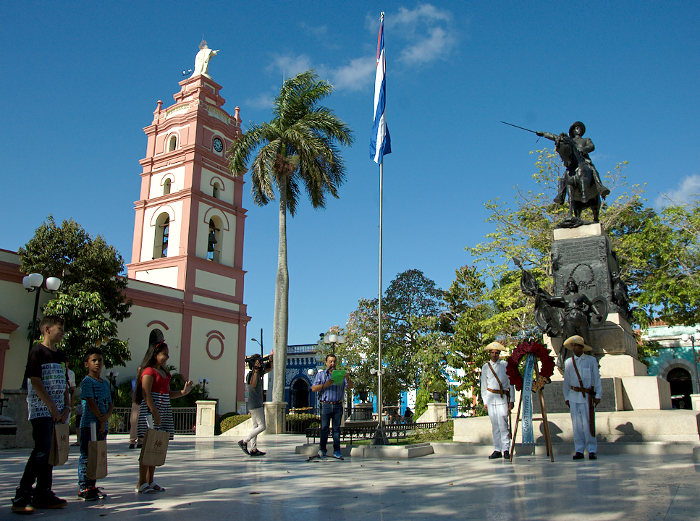 Fotos: Yoel Benítez Fonseca/Adelante Sello camagüeyano en el día de los monumentos