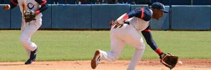 La Isla aprovecha cada error y derrota a Camagüey