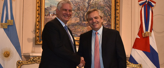 Presidente de Argentina recibie a su homólogo cubano (+Tuit)