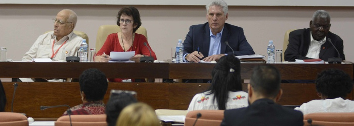 El trabajo por cuenta propia analizado por diputados