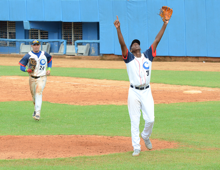 Foto: Leandro Pérez Pérez / Adelante Cousín reafirma paternidad camagüeyana sobre Cienfuegos