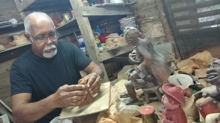 Fotos: Cortesía del entrevistado El feeling en la cerámica de Waite