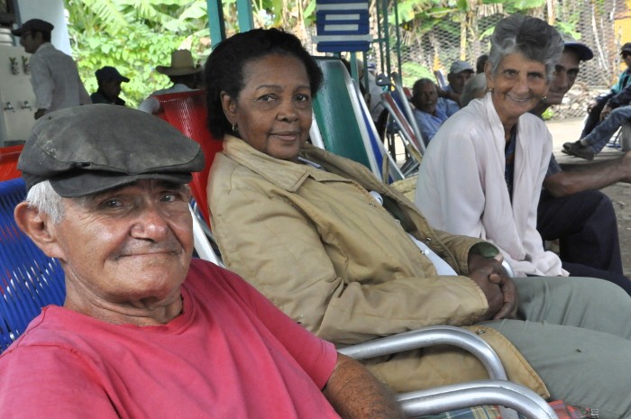 Prevén mejorar atención al adulto mayor en Camagüey