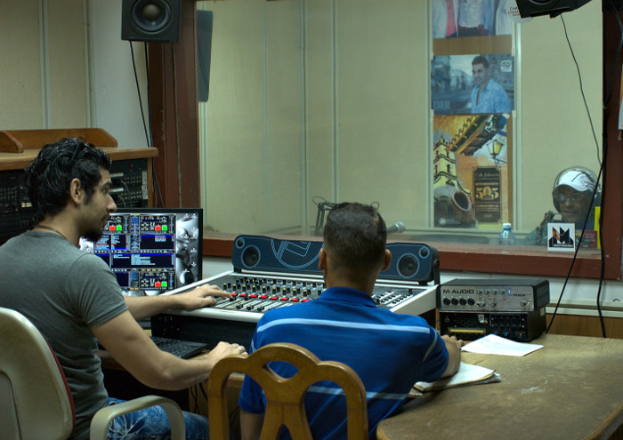 Diálogo de radialistas honró las primeras villas