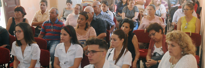 Concluye evento para pensar nuestra historia