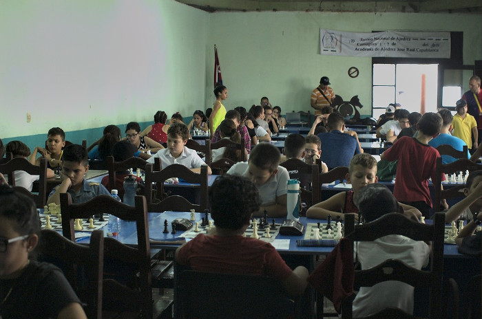 Fotos: Yoel Benítez Fonseca/ Adelante Lideran escolares camagüeyanos torneo de ajedrez