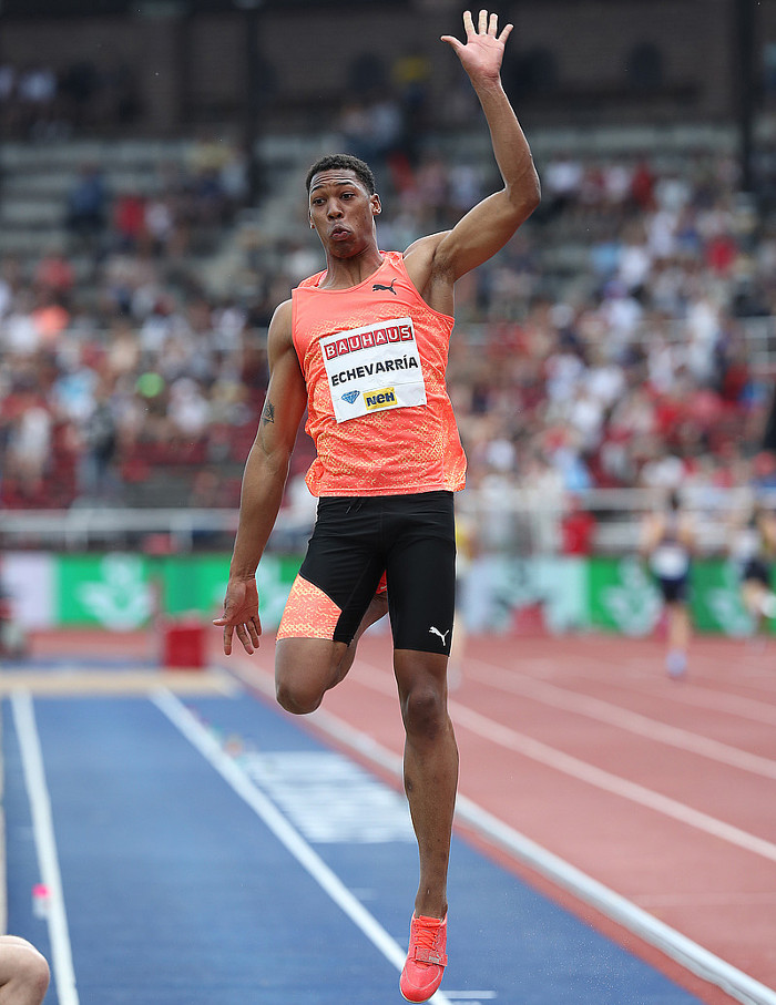 Echevarría dominó en el 2018 la prueba de salto de longitud en el Mitin Atlético de Ostrava, donde estableció la mejor marca del año: 8.66 metros. Foto: Giancarlo Colombo/diamondleague.com Saltador camagüeyano Echevarría por nueva victoria en Ostrava