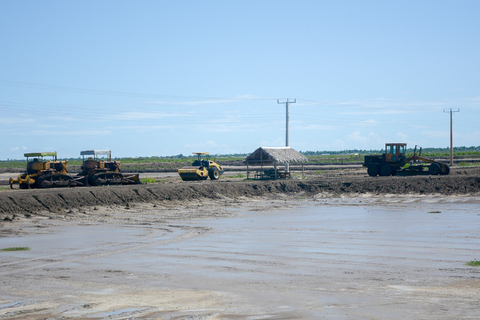Foto: Alejandro Rodríguez Leiva/ Adelante Mejoramiento de estanques de cría artificial de camarón marcha bien