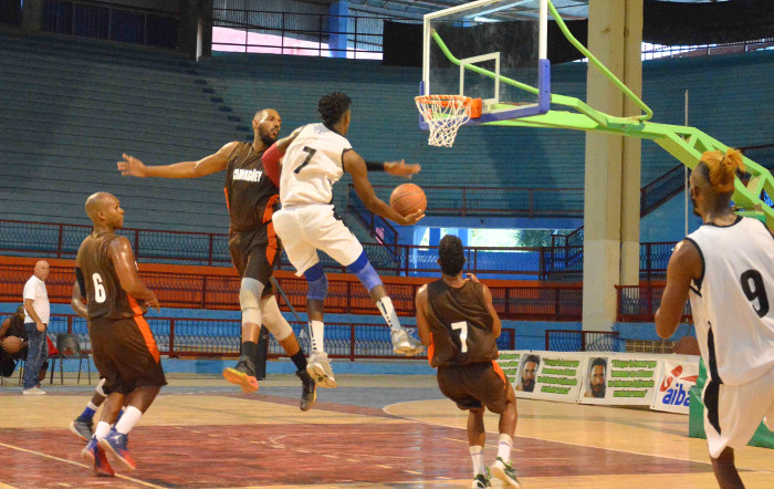 Foto: Rodolfo Blanco Cué/ACN Tigres heridos ante Guantánamo