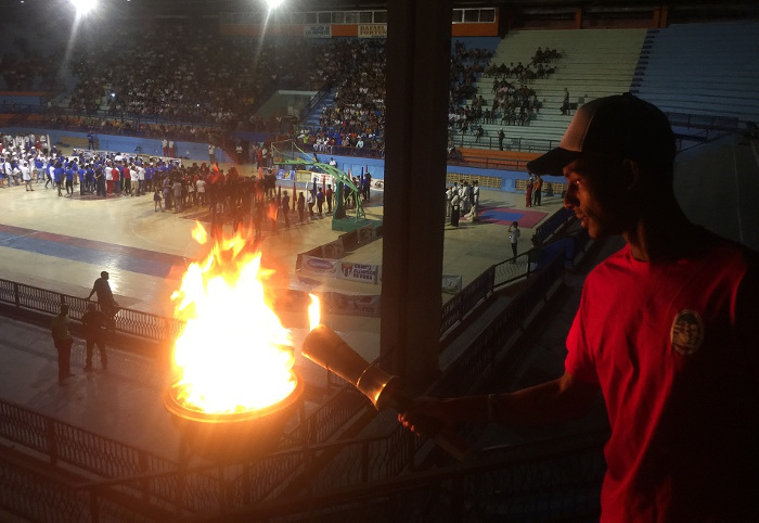 Deporte universitario por la paz, la vida y la salud