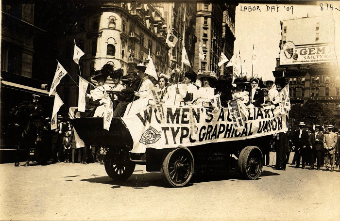 El 19 de marzo de 1911, se celebró por Primera vez El Día Internacional de la Mujer Trabajadora, en Alemania, Austria, Dinamarca y Suiza. Foto: Tomada de www.scoopnest.com Mujer y lucha, más allá del 8 de marzo