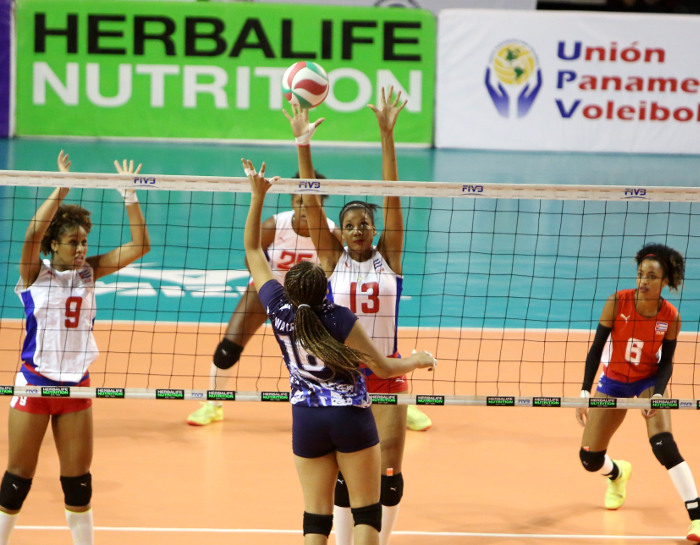 Fotos: Tomadas de Norceca.info Cuba y Perú definen liderazgo en panamericano sub20 de voleibol (f)