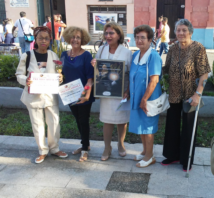 Las presencia de Martí se hace cada vez mas firme en la acción y el pensamiento del cubano.Foto: Del Autor Pensar en Martí cada día