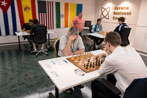 Albornoz suma medio punto en el Capablanca