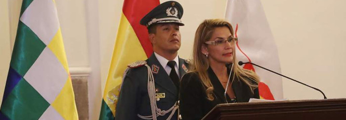 Deroga sentencia constitucional autoproclamada presidenta boliviana