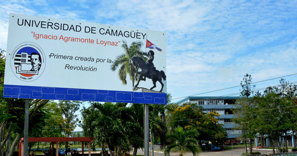 Foto: Tomada de acn.cu Campaña de comunicación por la Excelencia en la Universidad de Camagüey
