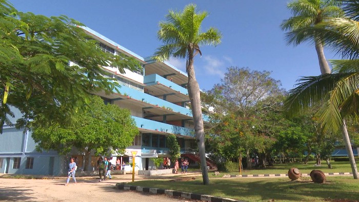 La Universidad de Camagüey Ignacio Agramonte Loynaz es actualmente la más grande de las cuatro que existen en la provincia. Desde su fundación en noviembre de 1967, también ha sufrido los efectos del bloqueo norteamericano a Cuba. Fotos: Del autor Universidad de Camagüey vs. bloqueo: lucha por la razón y con la razón