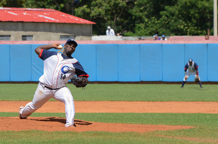 Foto: Leandro Pérez Pérez/Adelante Toros ceden la posibilidad de ser primeros