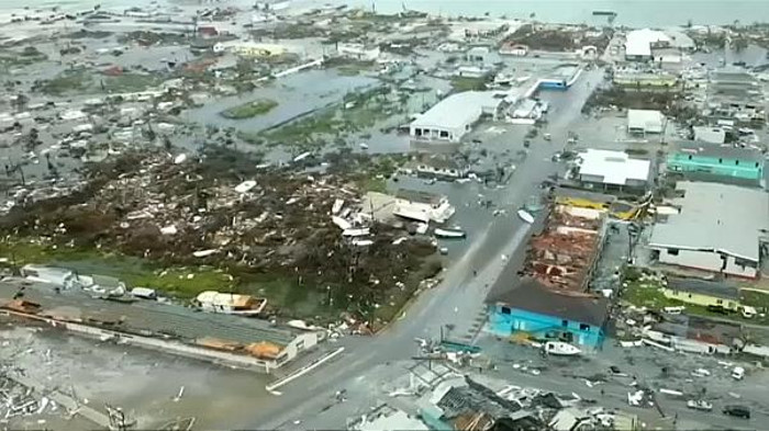 Un mar de ruinas, de casas devastadas y tierras aún bajo el agua, como si un gigante hubiera arrasado de un manotazo la isla de gran Ábaco, en las Bahamas. Foto: Tomada de euronews.com Presidente cubano envía condolencias al pueblo y gobierno de Las Bahamas (+Tuit)