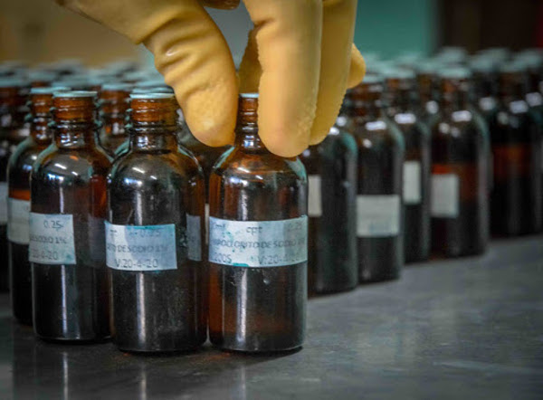 Foto: Tomada de acn.cu Producciones estables de hipoclorito y de anticatarrales