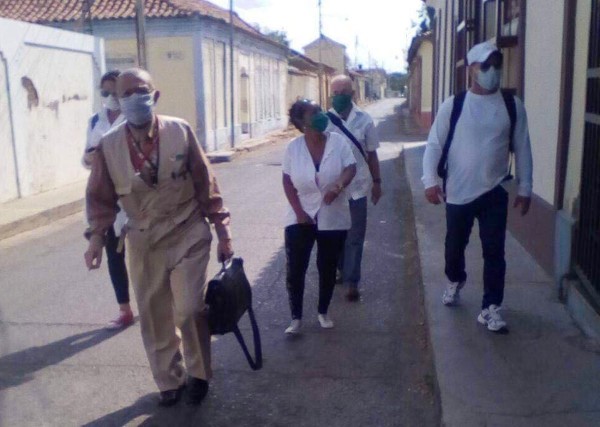 Fotos: Cortesía del entrevistado  Manos internacionalistas de universidad camagüeyana contra la COVID-19