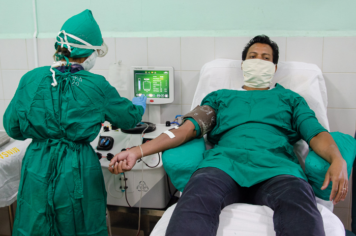 Fotos: Leandro Pérez Pérez / Adelante  Recuperados de la COVID-19 donan plasma en Camagüey