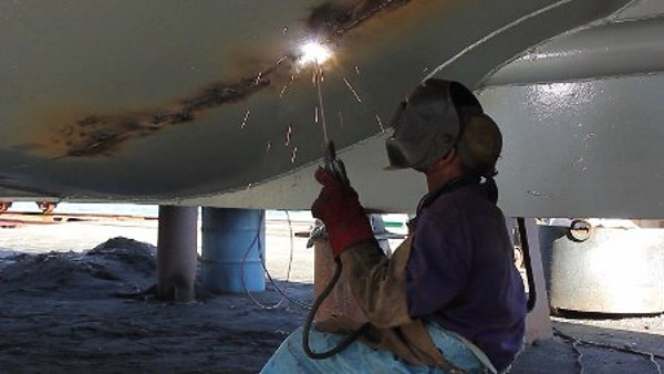 Foto: Tomada de tvsantiagoenlared.blogspot.com No colapsó y sigue adelante el astillero de Nuevitas