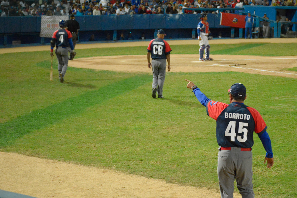 Foto: Alejandro Rodríguez Leiva/ Adelante Borroto y sus Toros a 24 horas de la final
