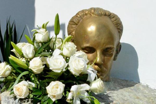 Foto: Tomada de Cubasí Homenaje digno a José Martí este 28 de enero (+Post)