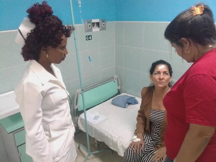 Con inmediatez, tras cada accidente los pacientes recibieron atención médica y el acompañamiento de las autoridades de Camagüey. Foto: Félix Anazco Ramos / Adelante Accidentados se recuperan en Hospital Provincial de Camagüey
