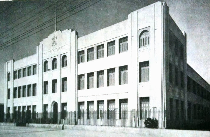 Hubo colegios selectos, y academias de variados niveles sociales. Foto: Tomada de http://gacetadepuertoprincipe.blogspot.com/2014/02/el-colegio-champagnat.html