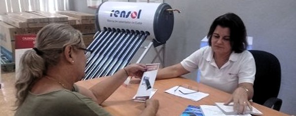 Ventajas de calentadores solares constatan los camagüeyanos