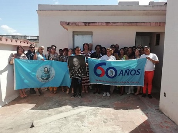 Foto: Archivo Las mujeres celebran los 60 de su organización