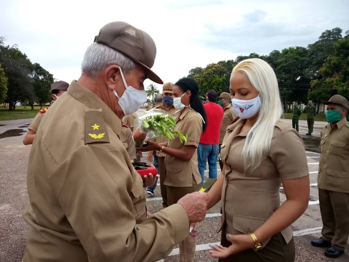 Fotos: Del autor Ascienden a militares camagüeyanos en saludo al Día de la Rebeldía Nacional