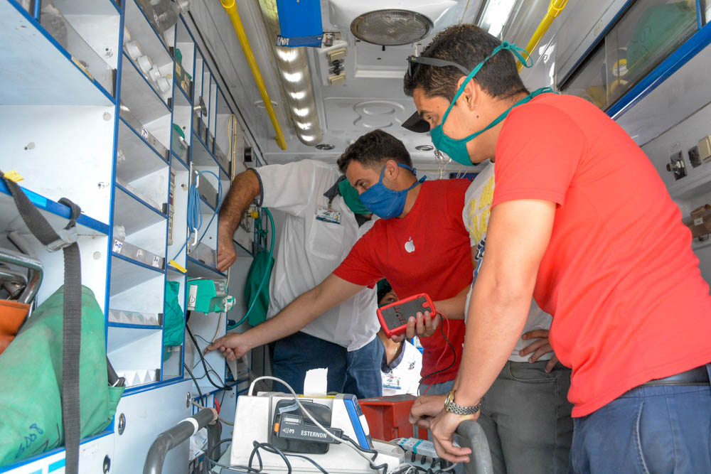 Fotos: Alejandro Rodríguez Leiva / Adelante En Electromedicina “famosos” casi desconocidos