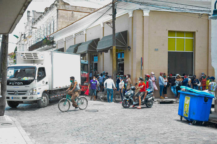 Foto: Alejandro Rodríguez Leiva/ Adelante La anormalidad de la normalidad. Desmontando cifras… (+Post)