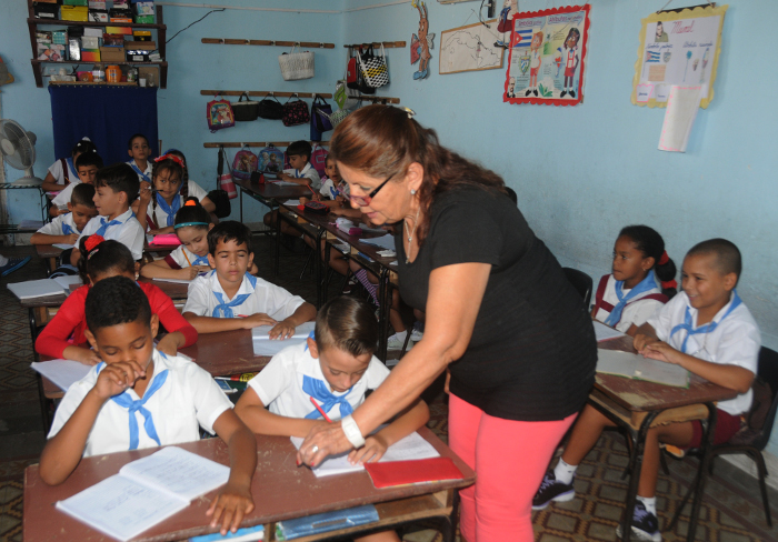 Importantes precisiones de clases y curso escolar 