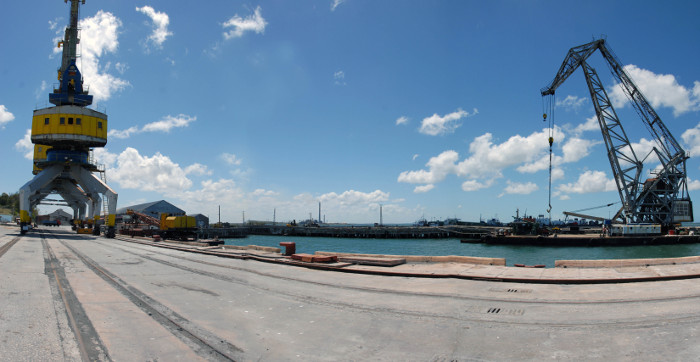 Foto: Otilio Rivero Delgado/ Adelante/ Archivo Inversiones garantizan resguardo de mercancías en el Puerto de Nuevitas (+ Audio)