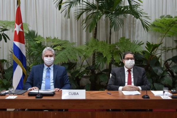 Díaz-Canel: La COVID-19 ha demostrado ser un reto global. No distingue fronteras, ideologías o niveles de desarrollo. Foto: Tomada de cubadebate.cu Díaz-Canel insta a solidaridad mundial ante Covid-19