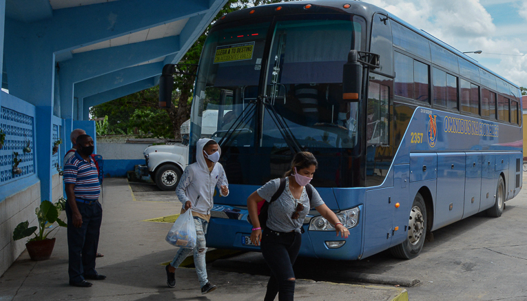 Reabren venta de pasajes interprovinciales