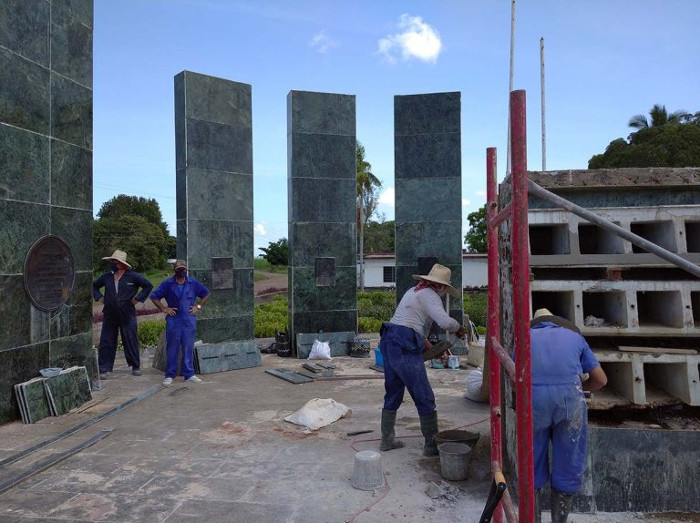 Foto: Tomada de ohcamaguey.cu Restauran Monumento a los caídos en Pino III