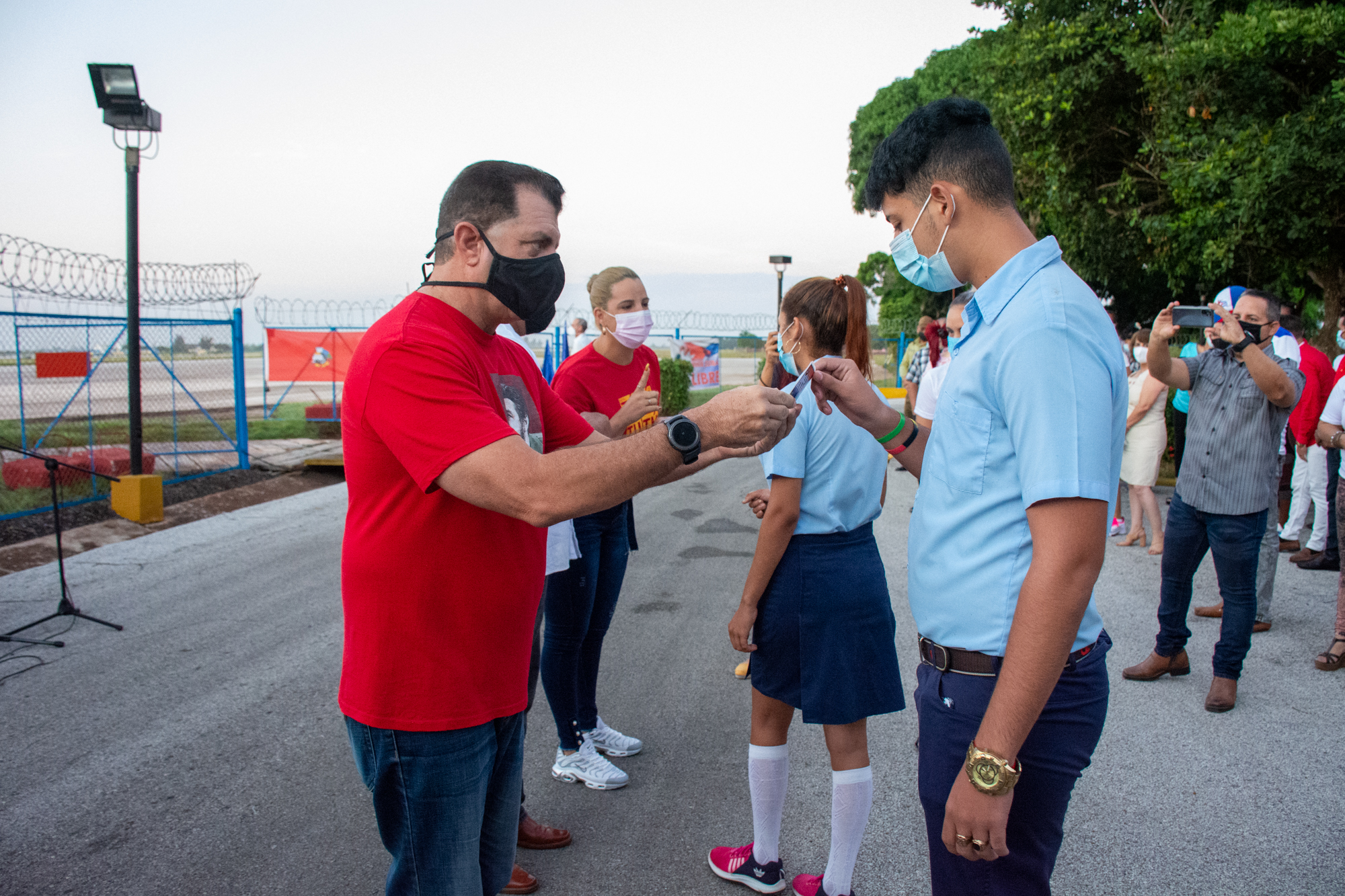 El Comandante Camilo en rostros del Camagüey