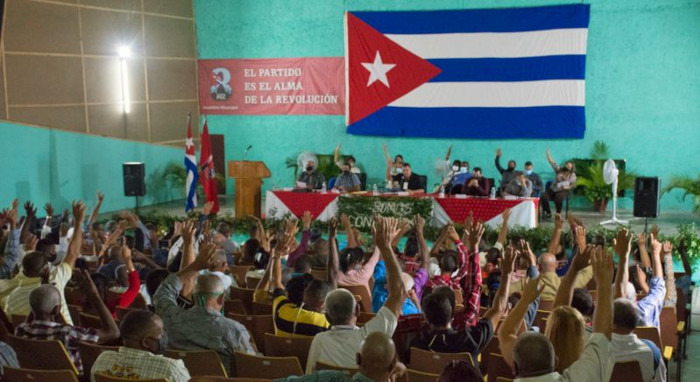 Fotos: Alejandro Rodríguez Leiva/ Adelante Santa Cruz sigue siendo decisivo para Camagüey