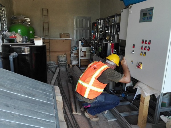 Foto: Tomada de cadenagramonte.cu En Lombillo funciona la primera planta desalinizadora de Camagüey