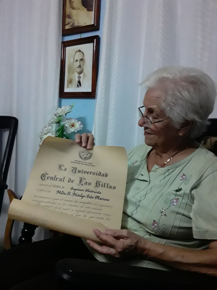 Hilda, primera ingeniera eléctrica de la UCLV.  Foto: Leandro Pérez Pérez/ Adelante Una mujer “eléctrica”