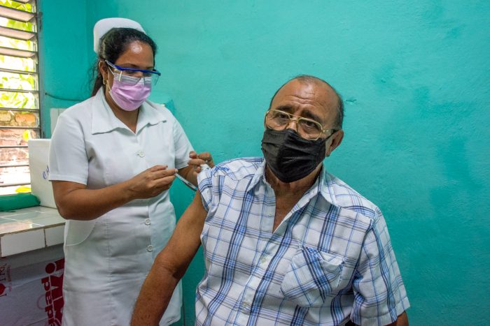 Fotos: Alejandro Rodríguez Leiva/ Adelante Inmunización con Abdala se extiende a 65 sitios vacunales en Camagüey