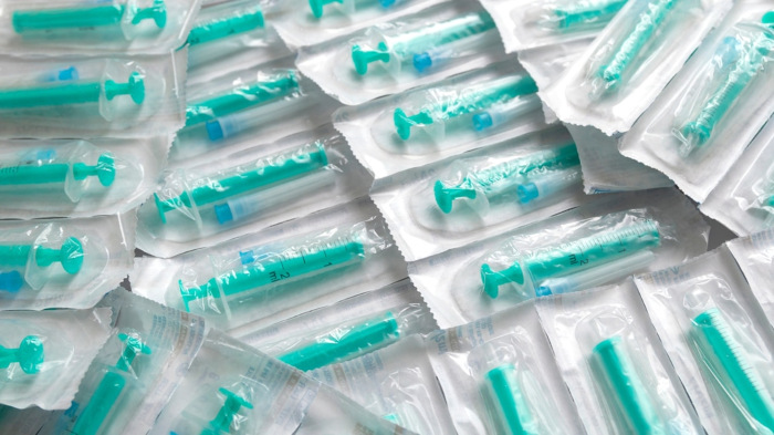 Foto: Archivo Celac dona a Cuba 800 000 jeringuillas con agujas